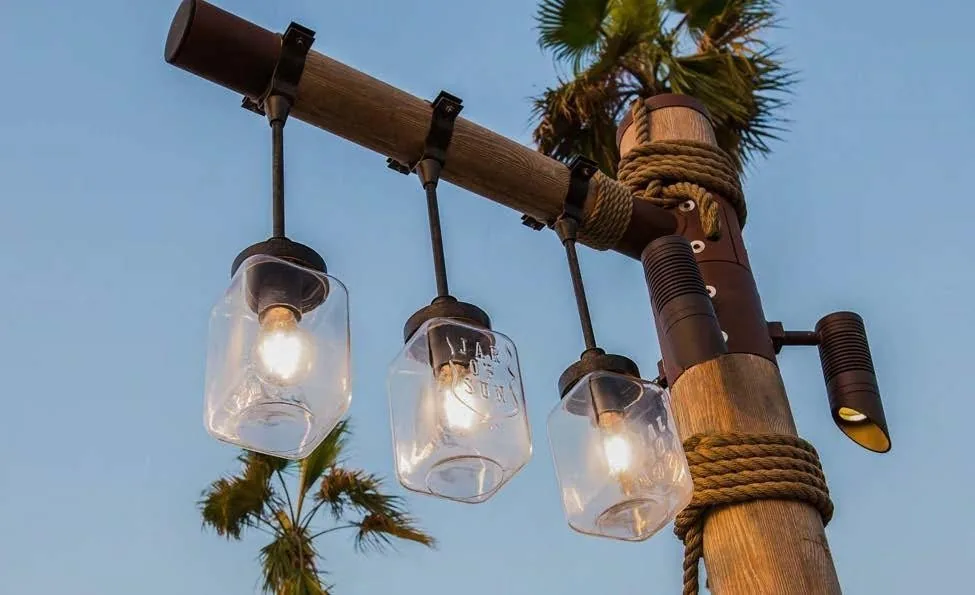 Wood Post Cluster Light — ZLWD-405