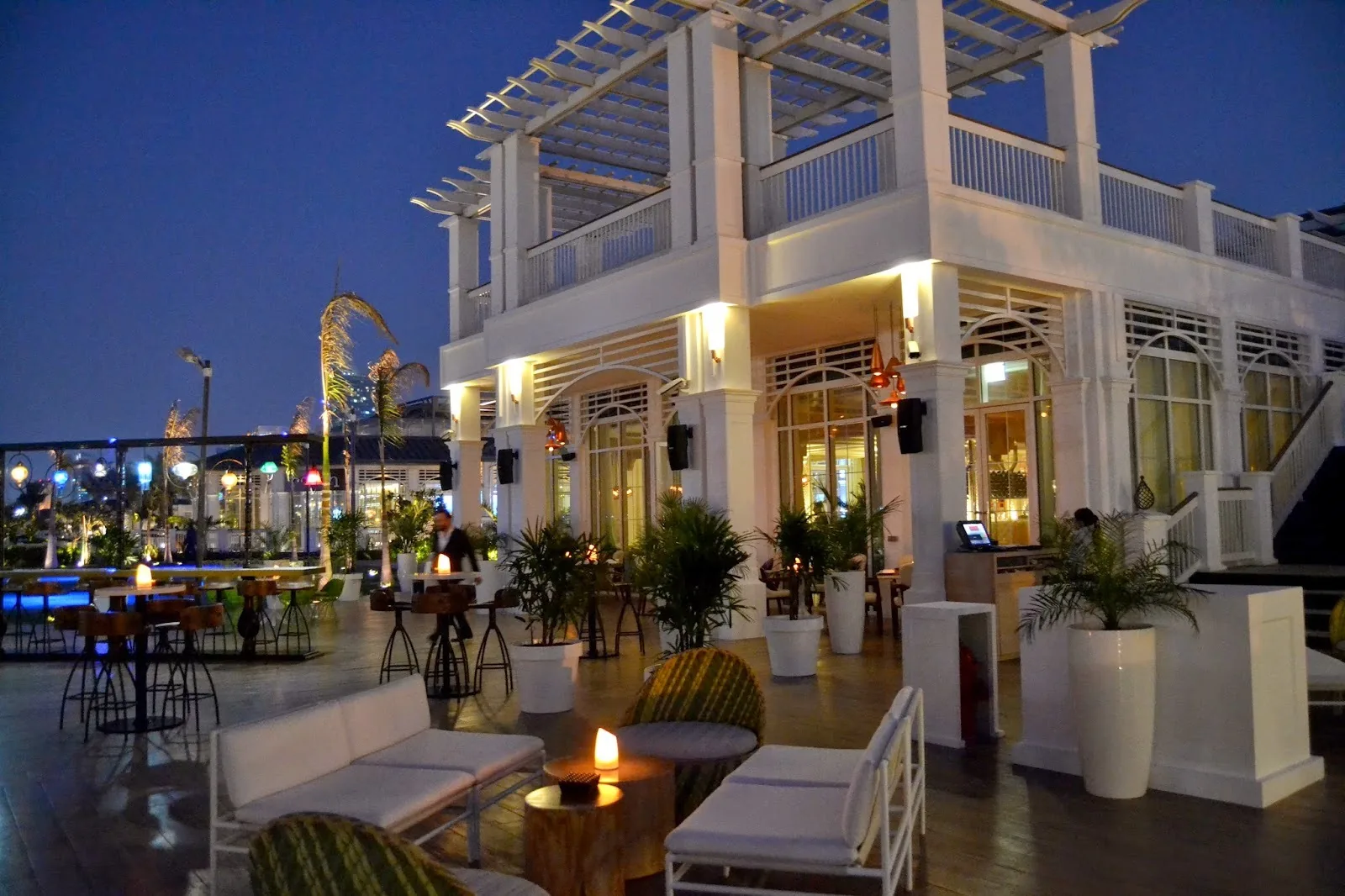 Asia De Cuba, Al Khubeirah